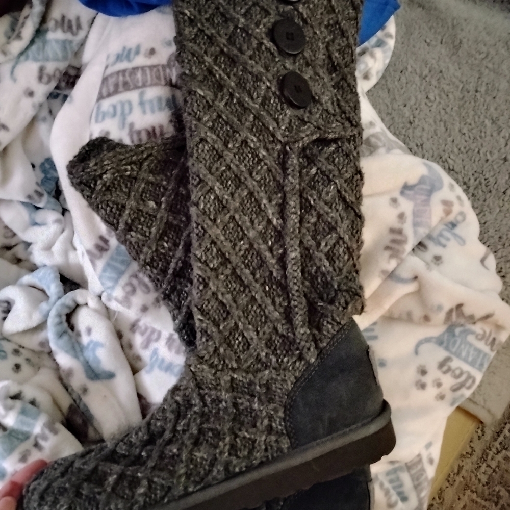 UGG Sweater Style Boots - Picture 2 of 5